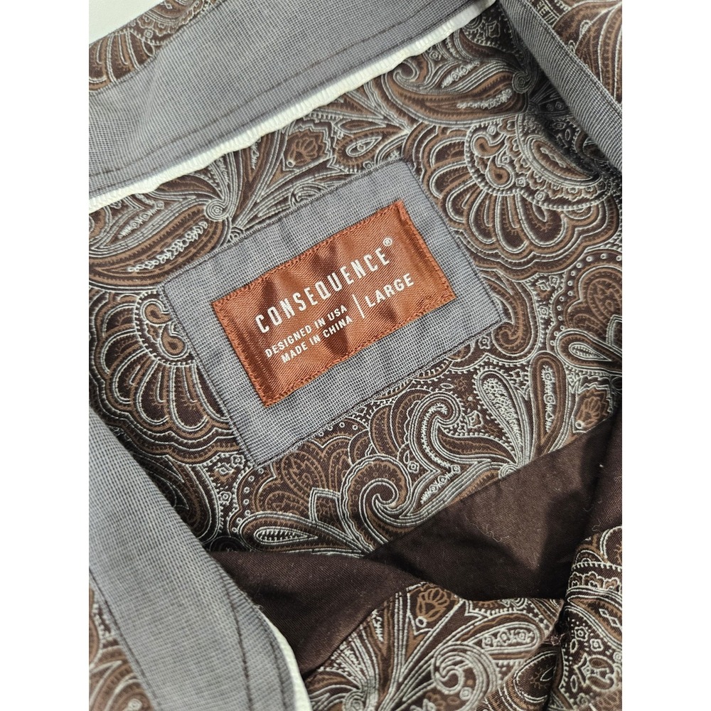 Consequence brand paisley patterned dress shirt. Size Large